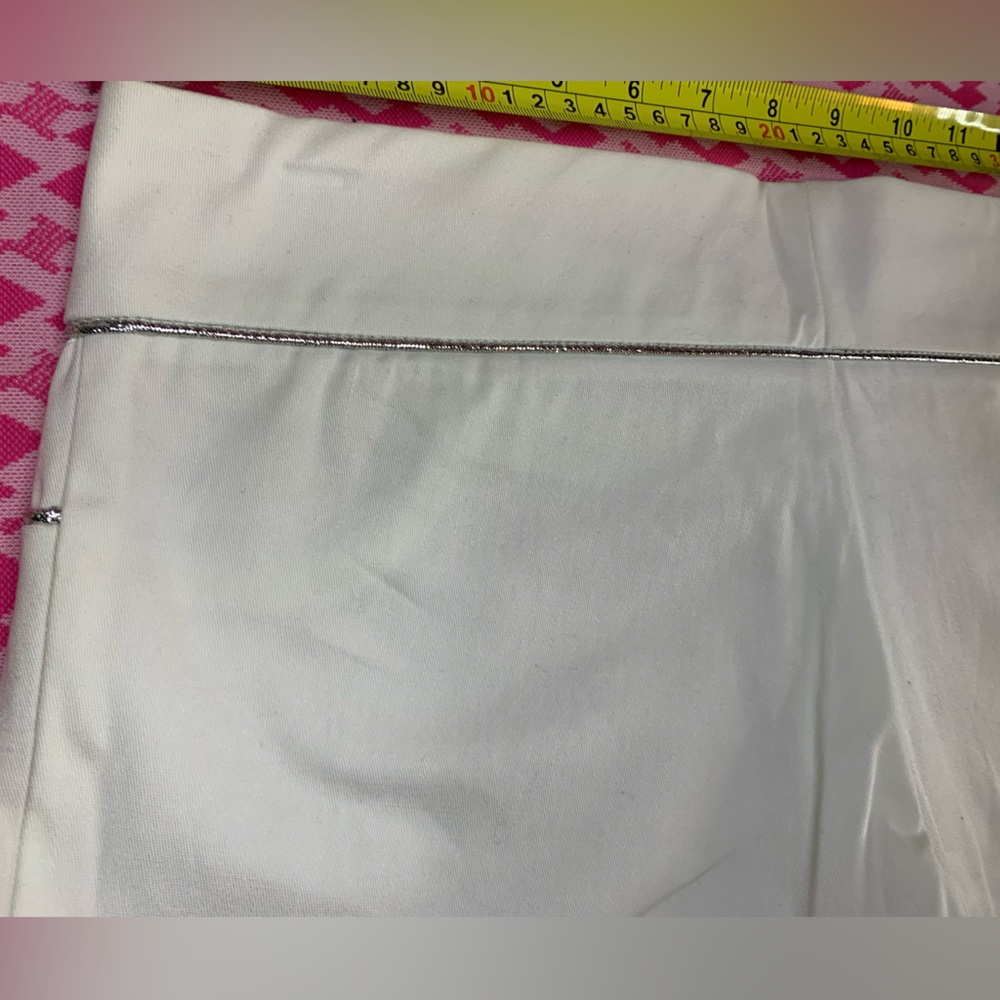 Charlotte Russe Size Medium Shorts Crisp White Silver Cord NWT - Picture 9 of 10